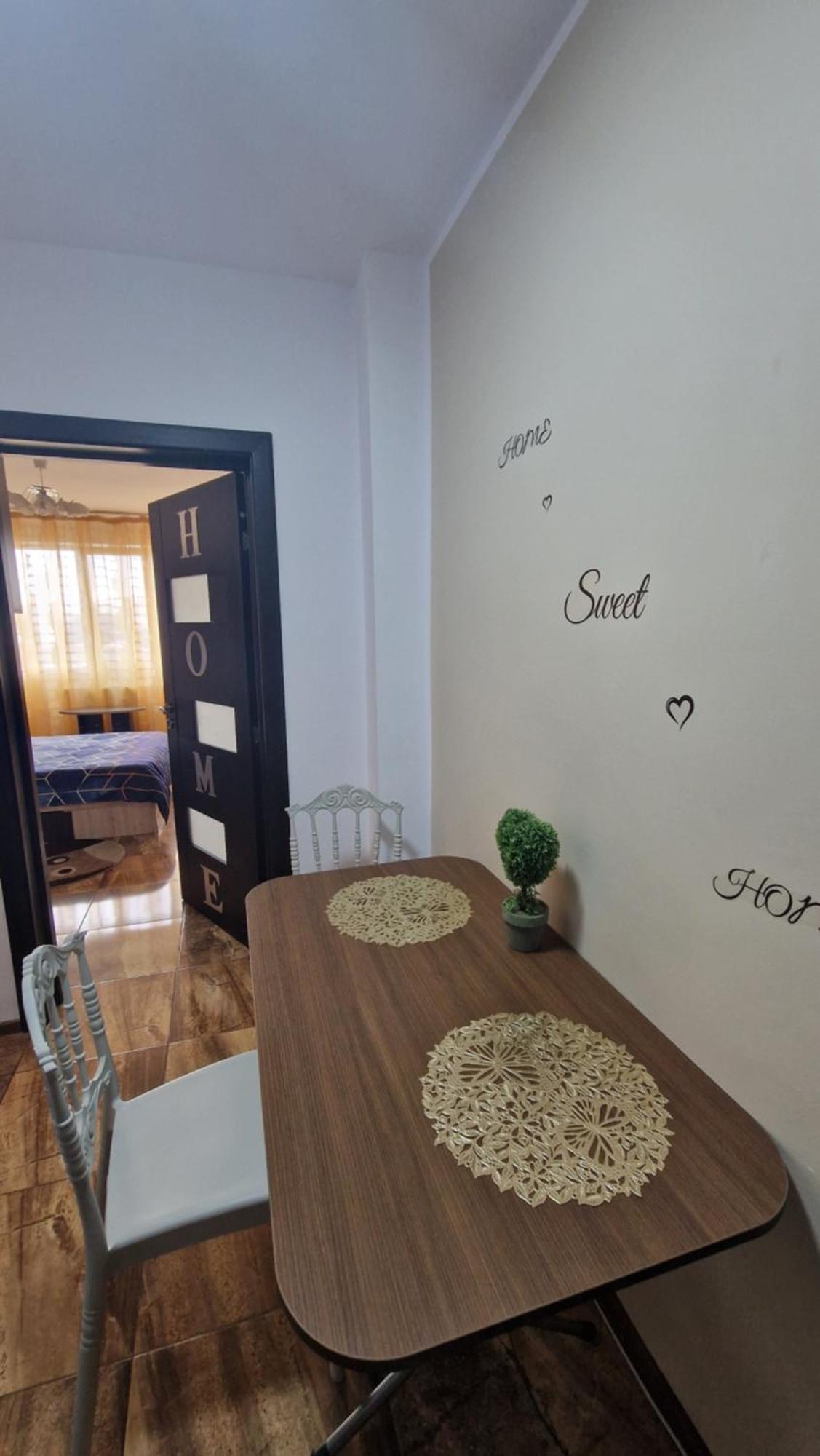 Apartament Back Galaţi Exteriér fotografie